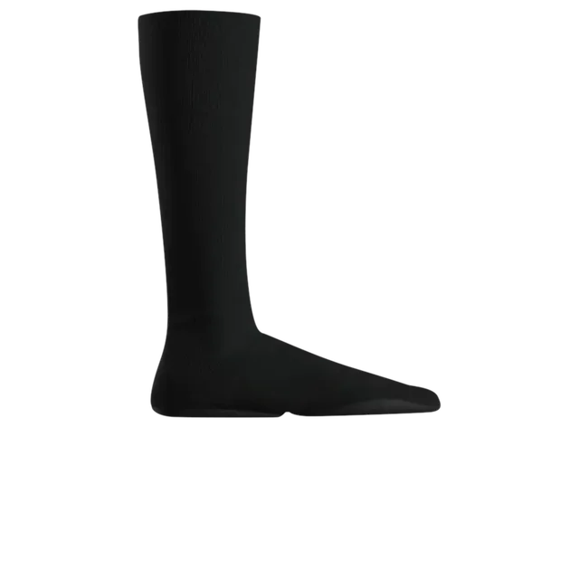 Yeezy Pods Black, complete shoe, side view; reference photograph